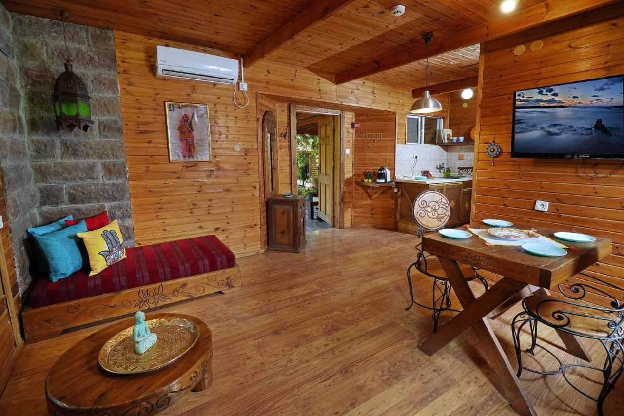 Villa Curry Ramot Exterior foto